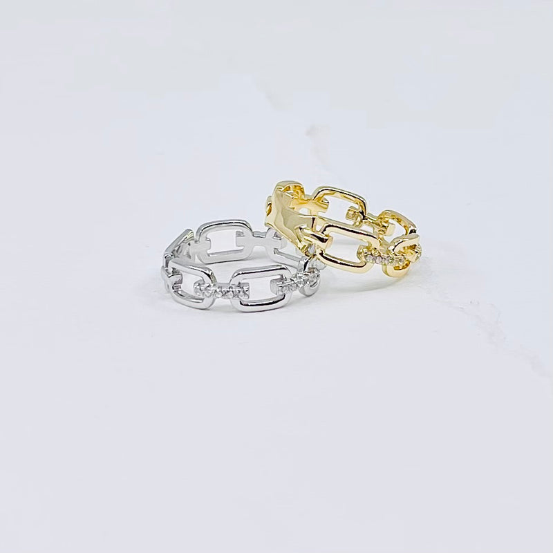 Gold Link Ring