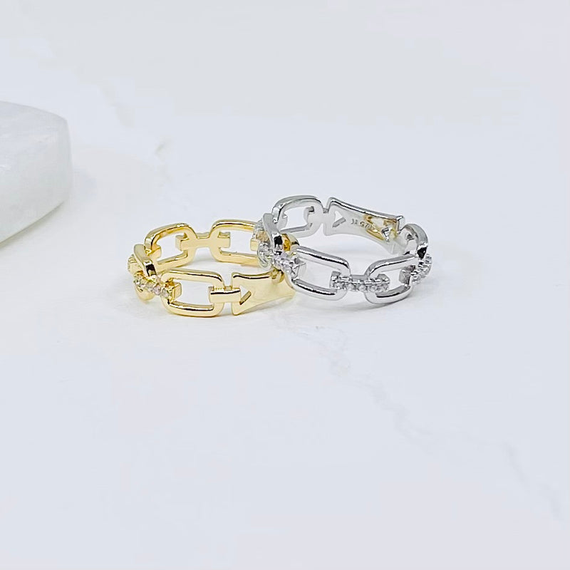 Gold Link Ring