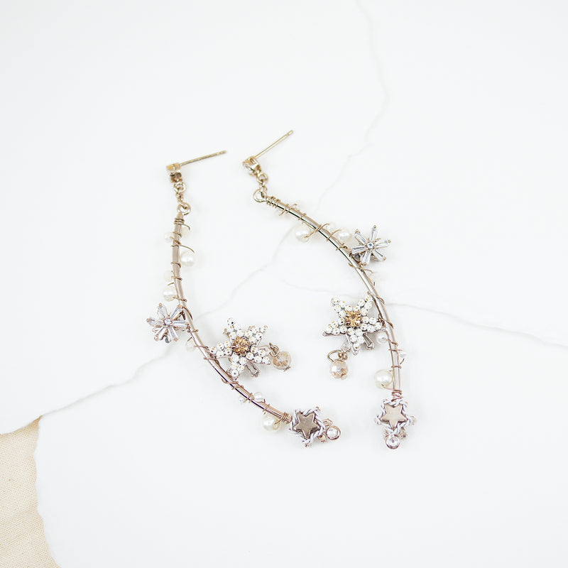 White Flower Long Dangle Earrings